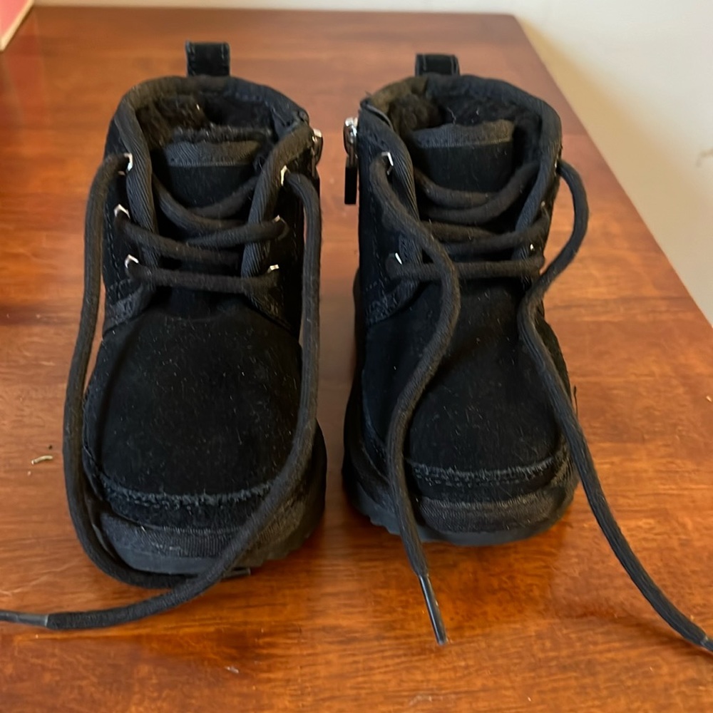 Uggs black boots